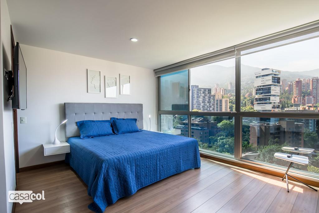 Blux Apartamentos Medellin Bagian luar foto